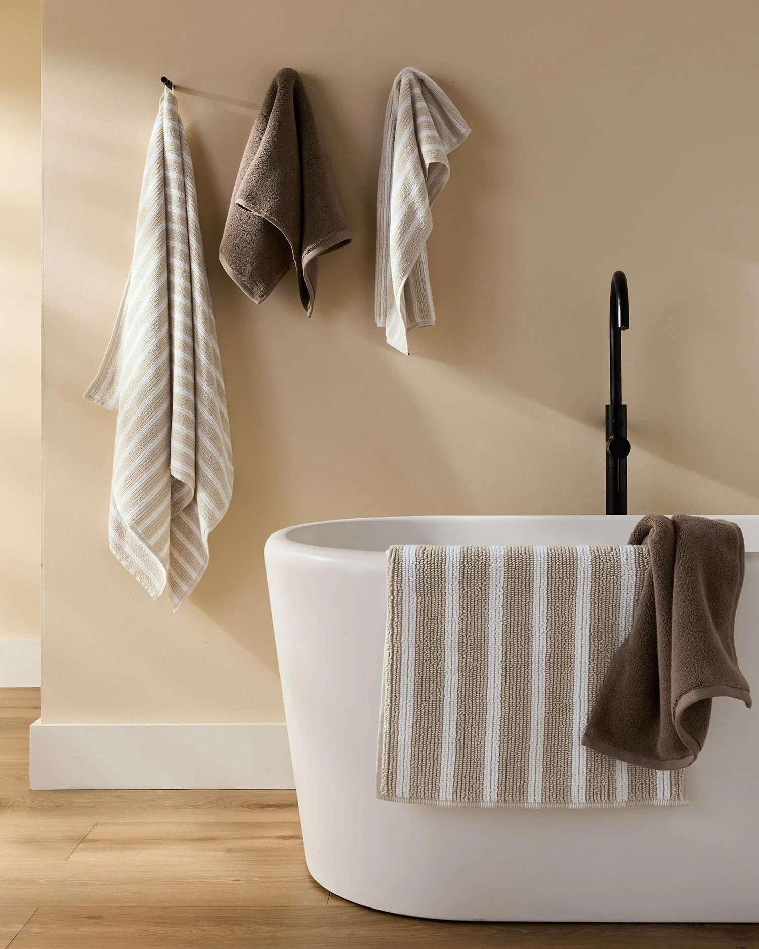 6+6 Organic Plush Bath Bundle - Warm Grey - Image 6