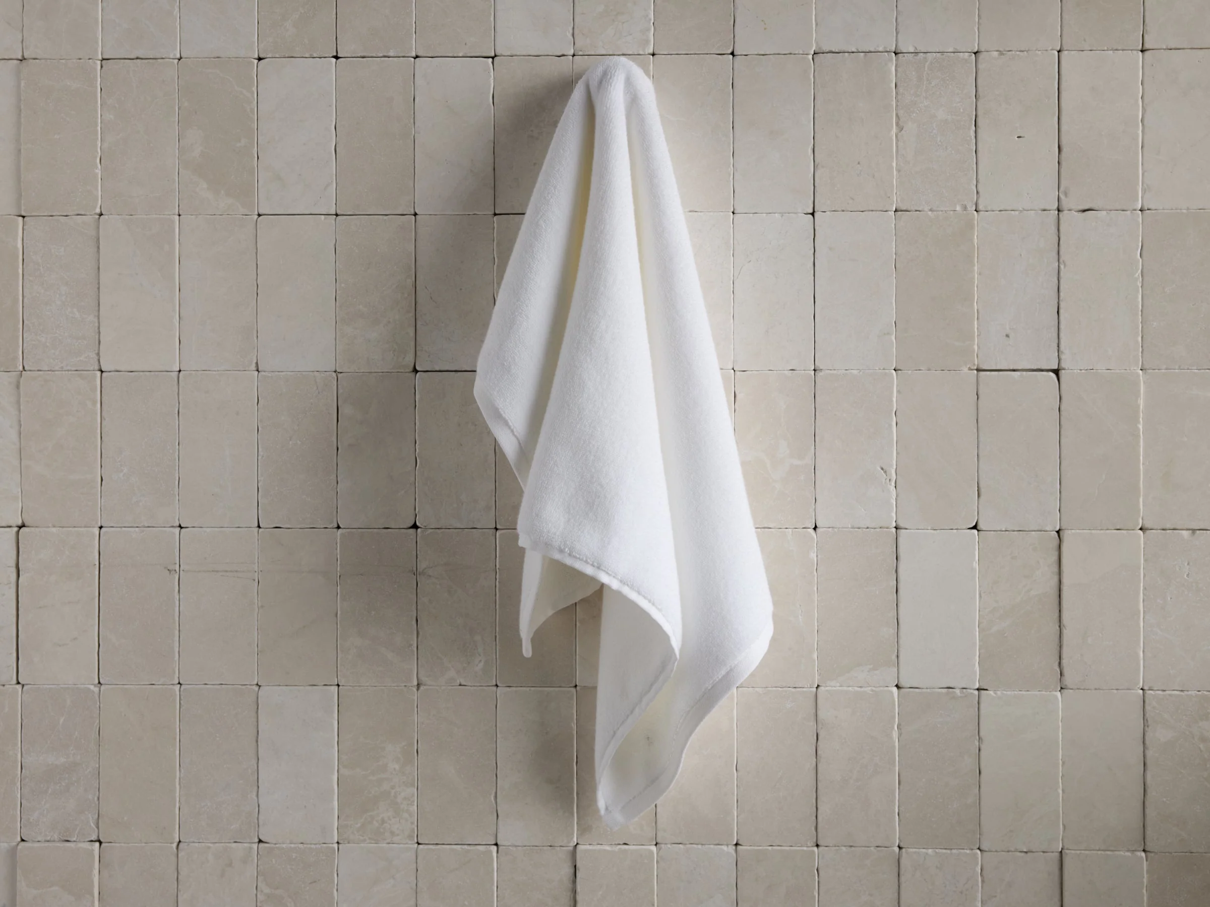 6+6 Organic Plush Bath Bundle - White - Image 4