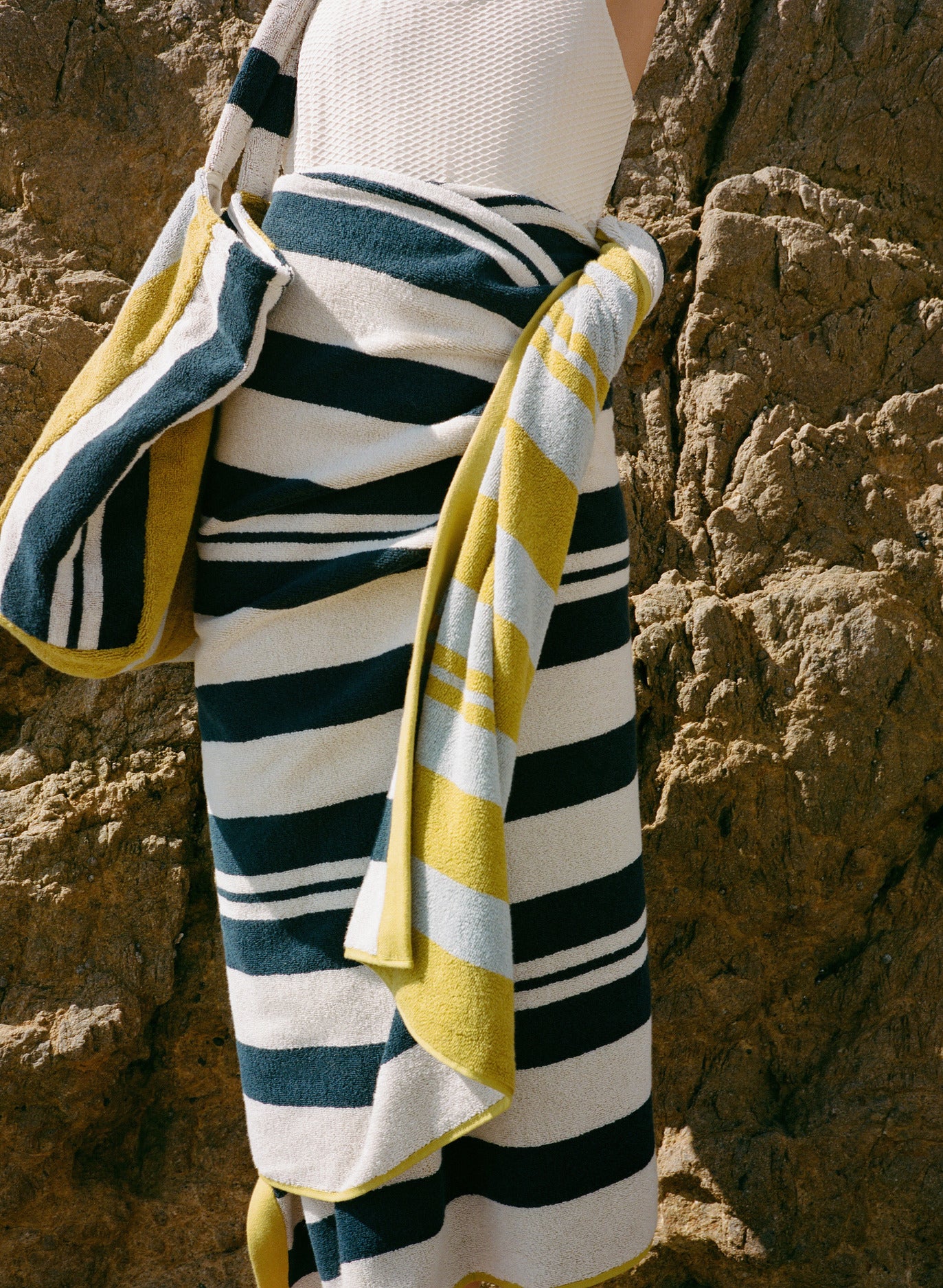 4x Casita Beach Towel Bundle - Citron and Sky - Image 5