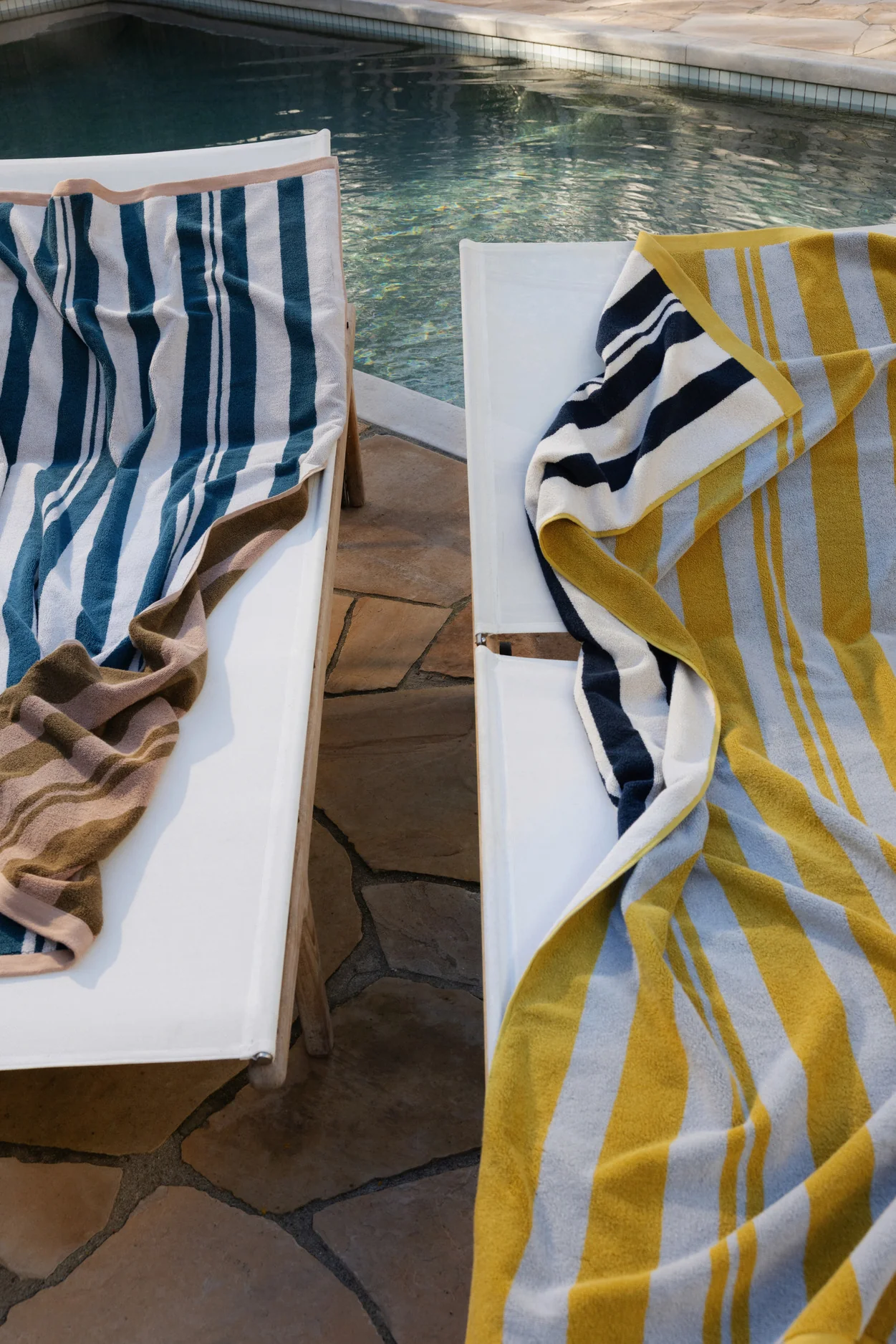 4x Casita Beach Towel Bundle - Citron and Sky - Image 2