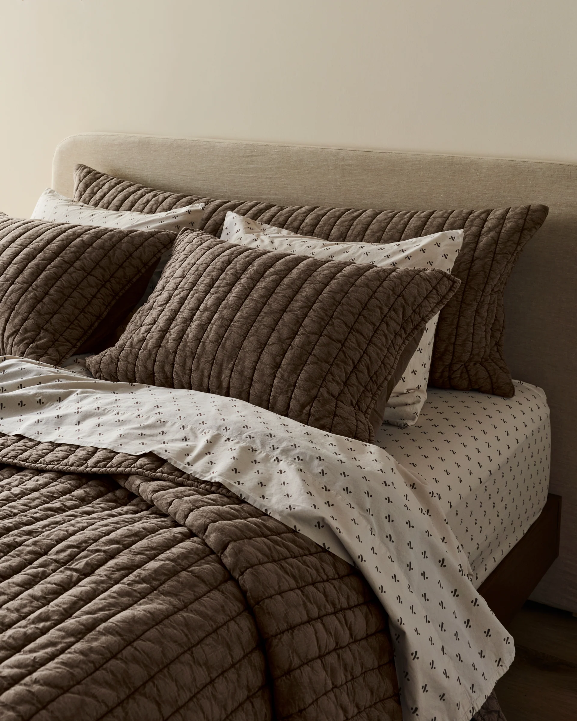 Garment Dyed Channel Sham Set (Warm Grey) - Image 2