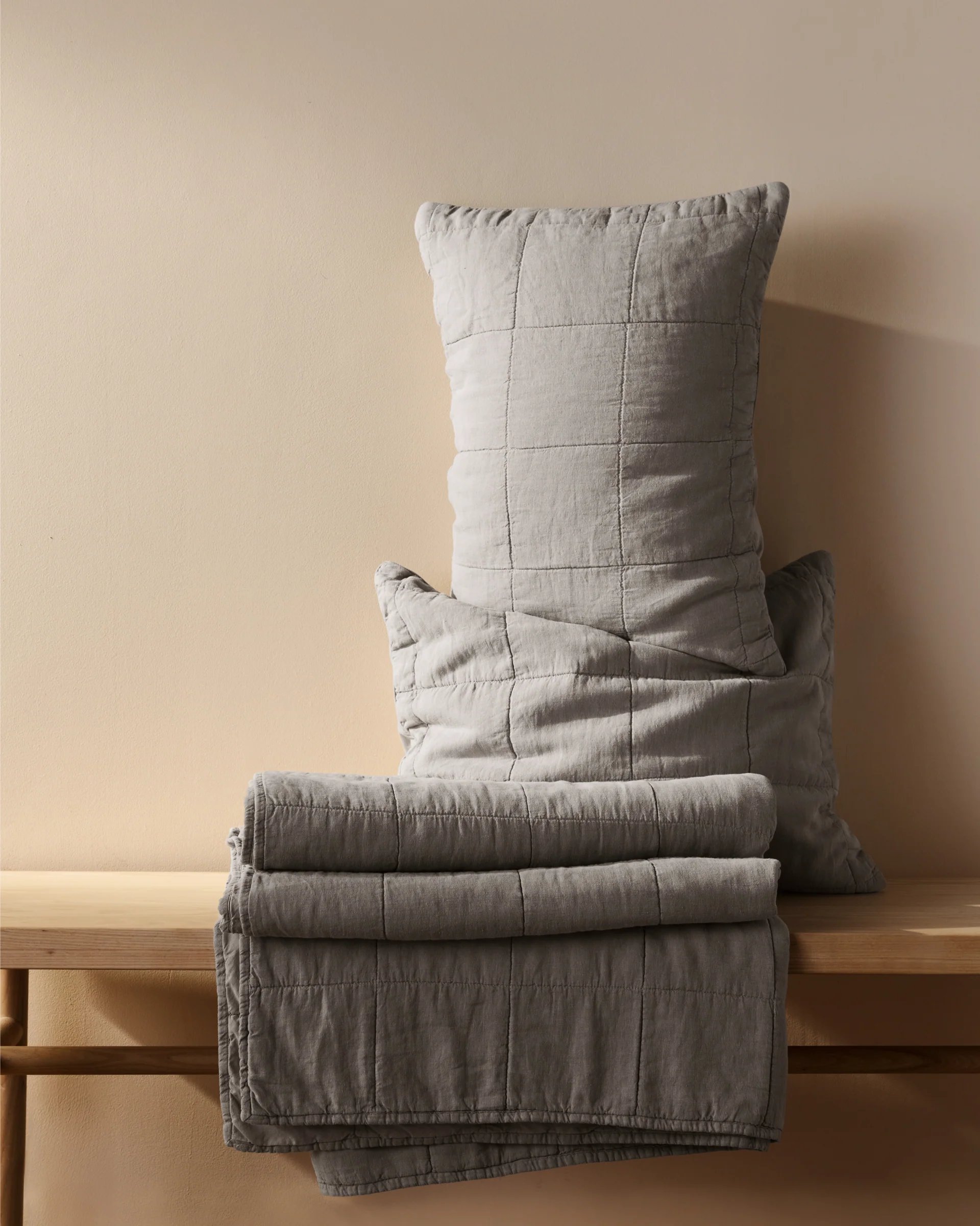 Linen Box Quilt (Pebble) - Image 4