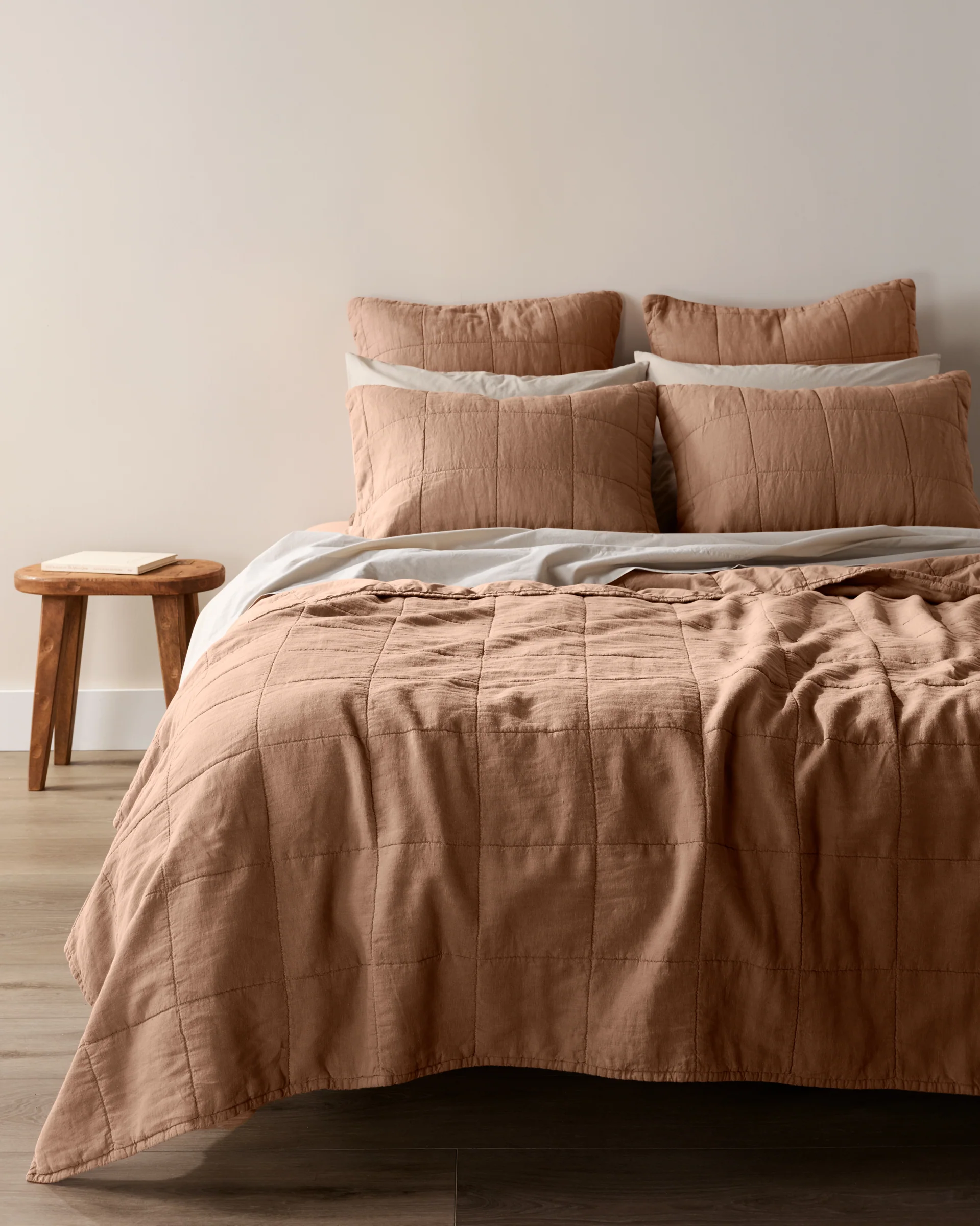 Linen Box Quilted Sham Set (Adobe) - Image 4