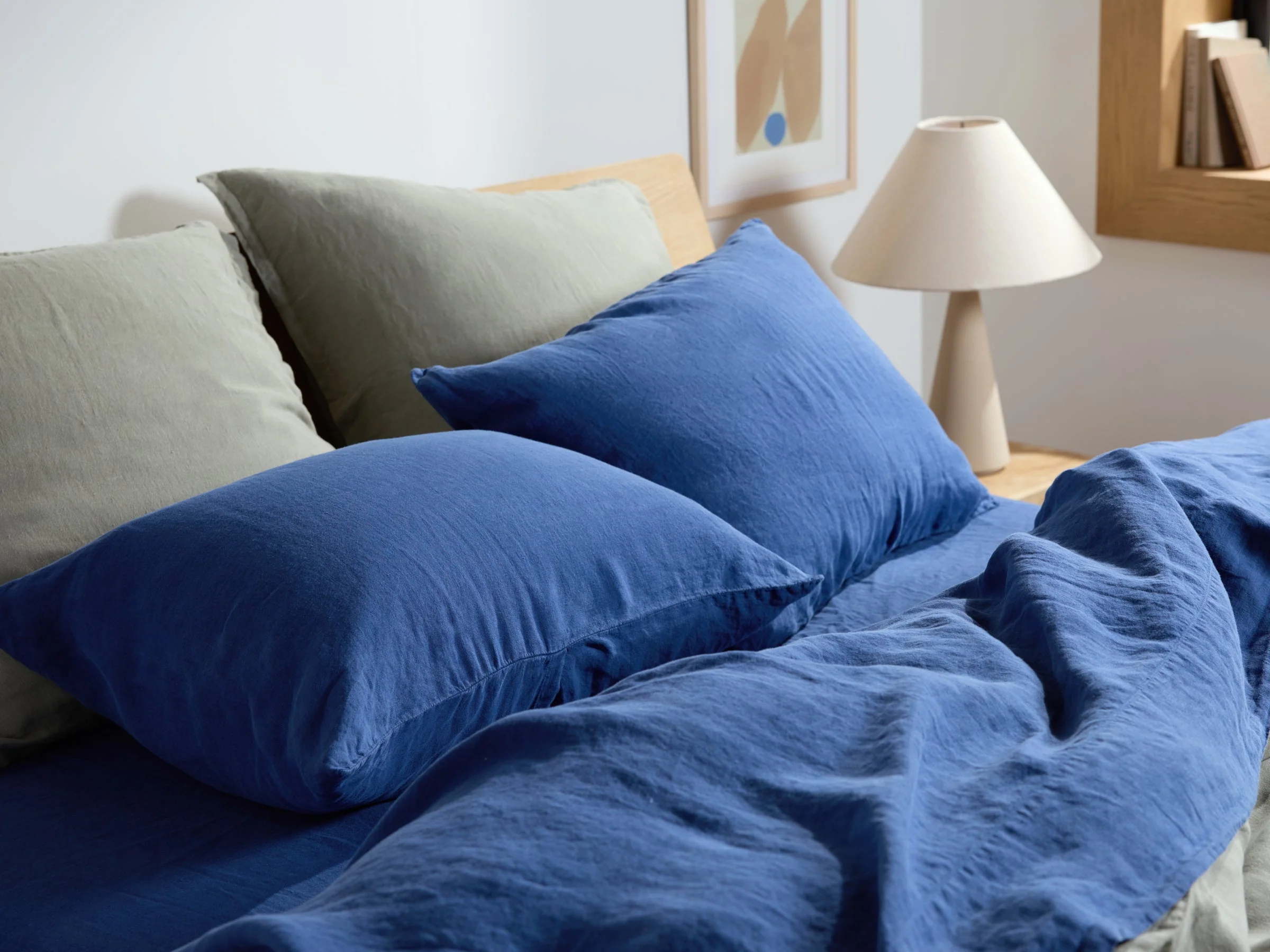 Linen Fitted Sheet - FINAL SALE (Cobalt) - Image 2