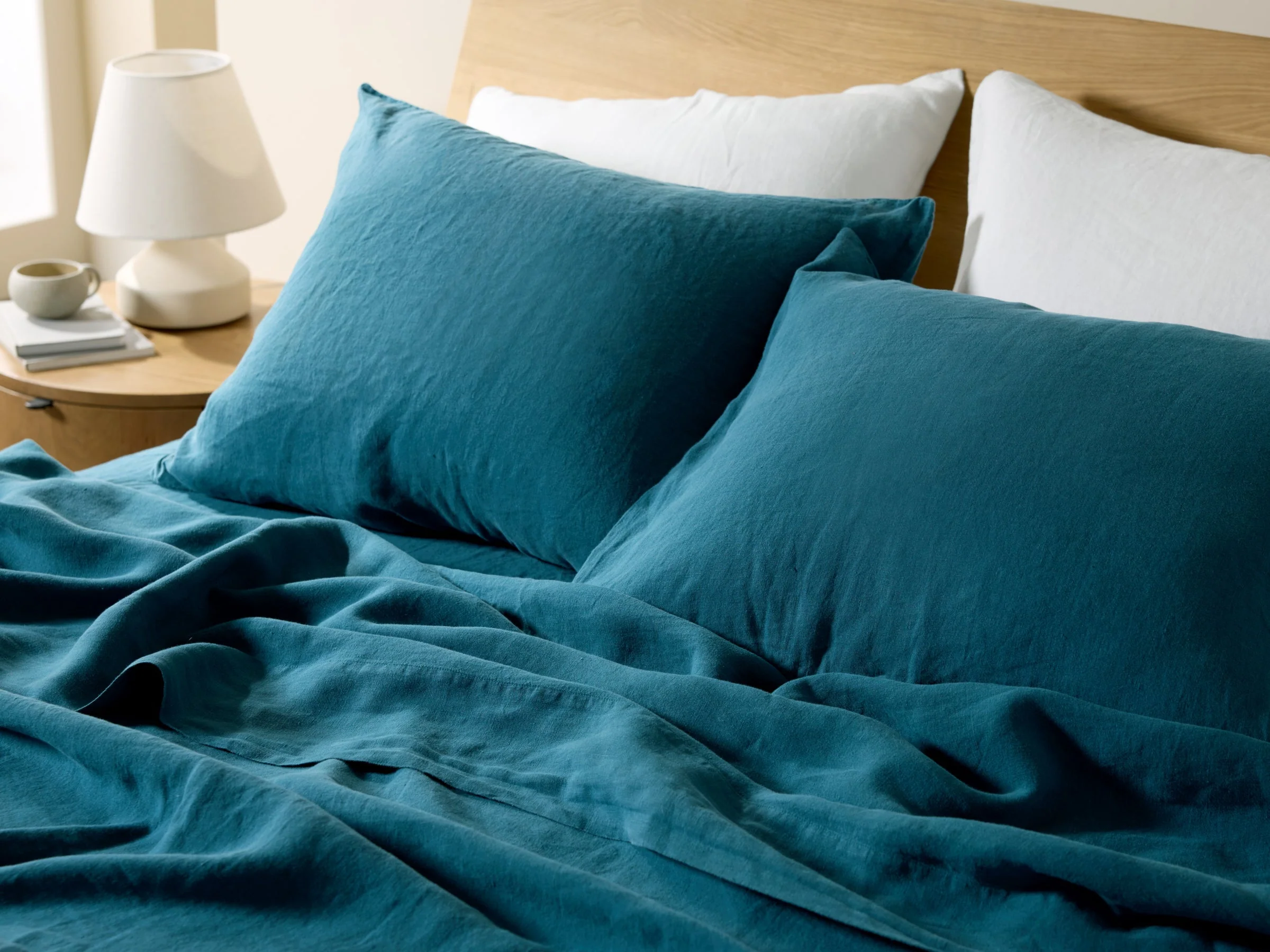 Linen Fitted Sheet - FINAL SALE (Peacock) - Image 2