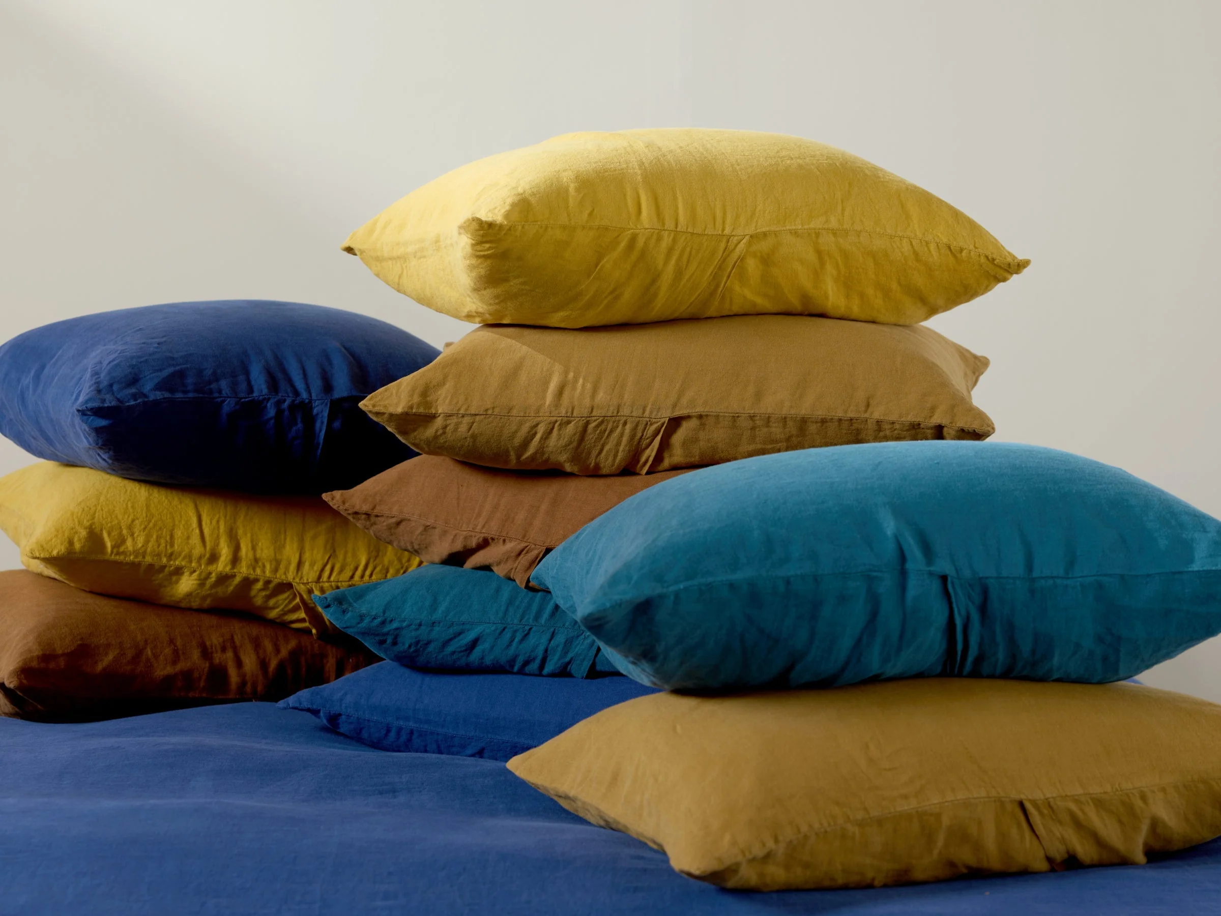 Linen Fitted Sheet (Tobacco) - Image 4