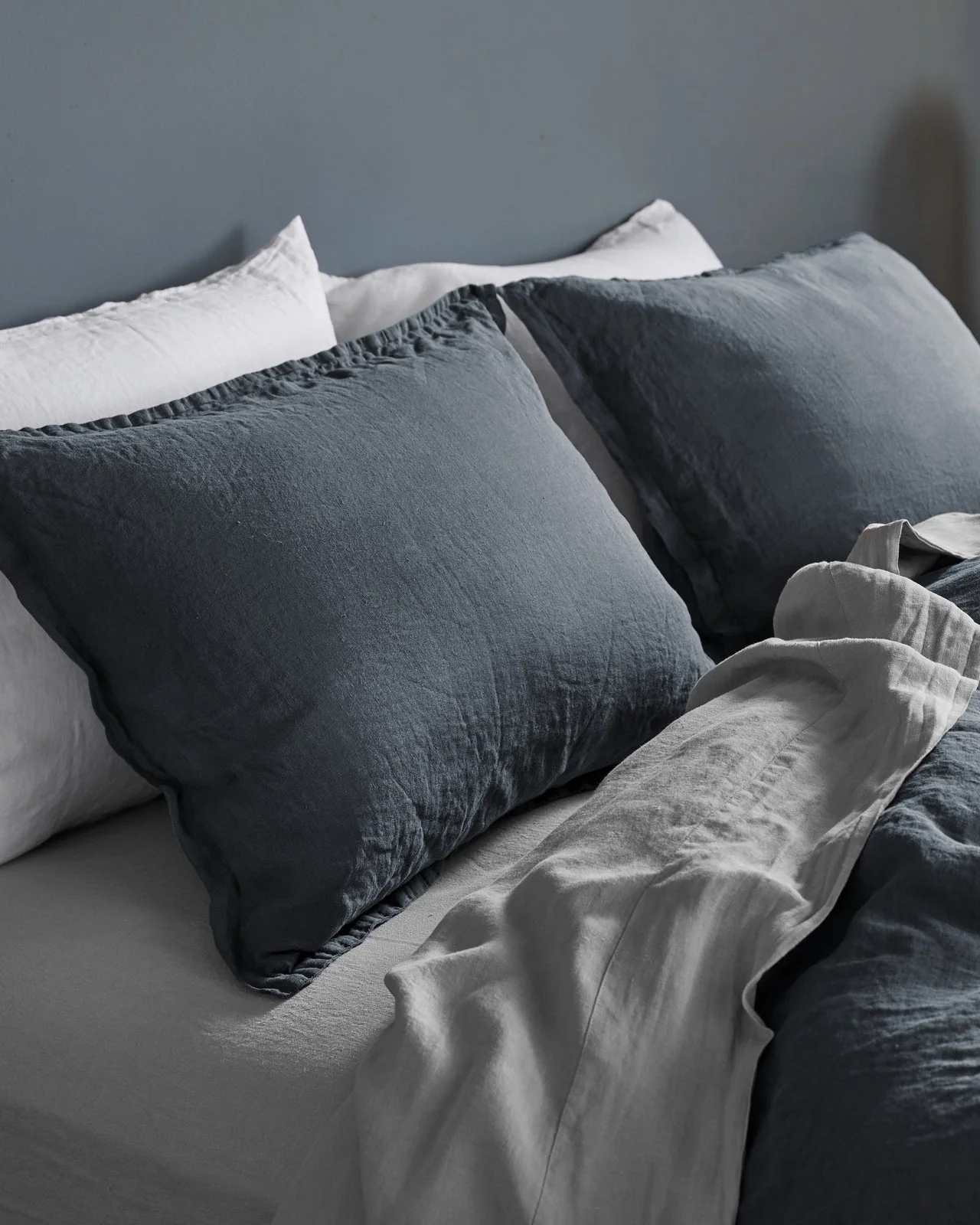 Linen Sham Set (Dusk) - Image 4