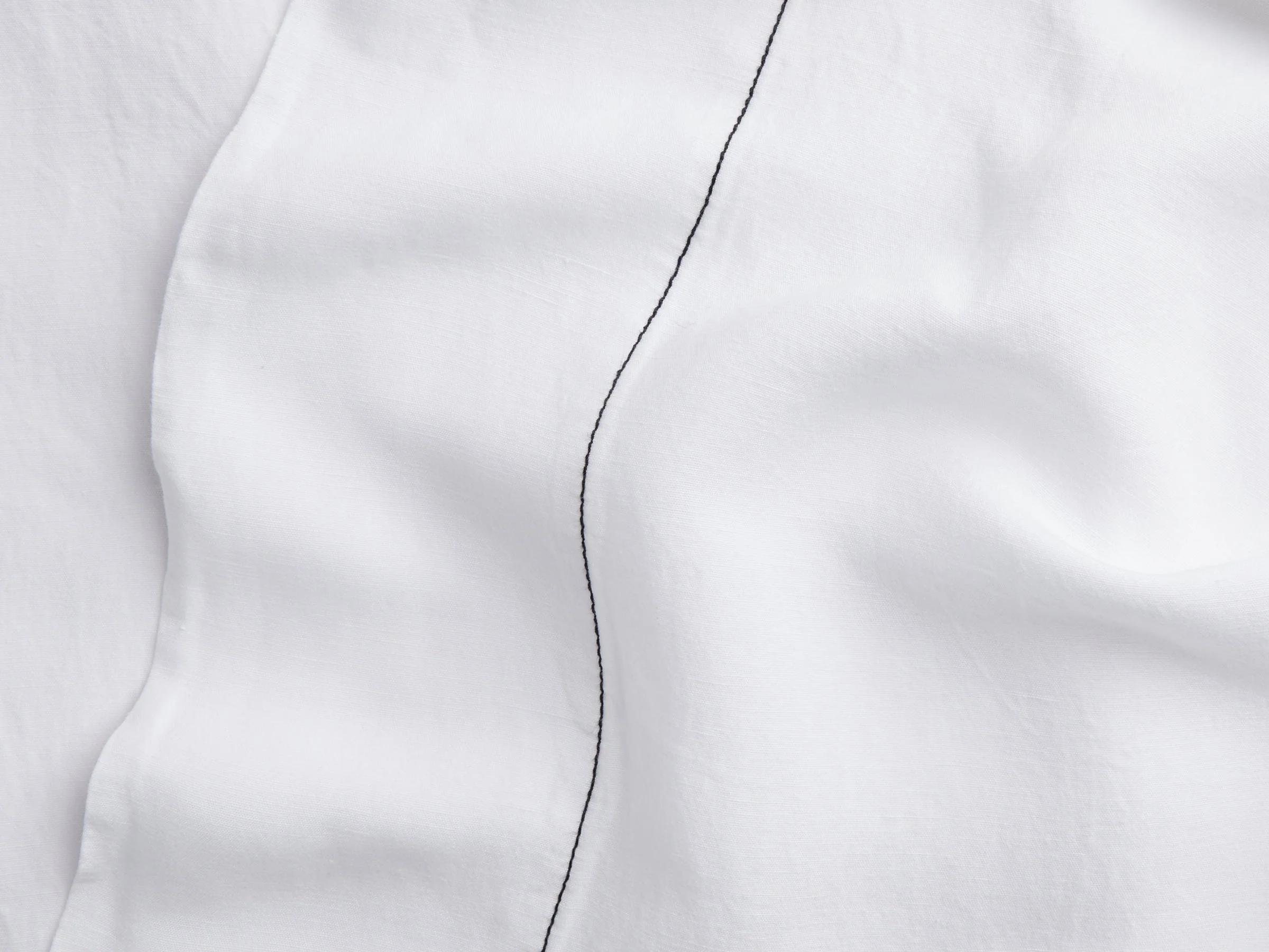 Linen Tencel Sheet Set - White with Black K/CK - Image 3
