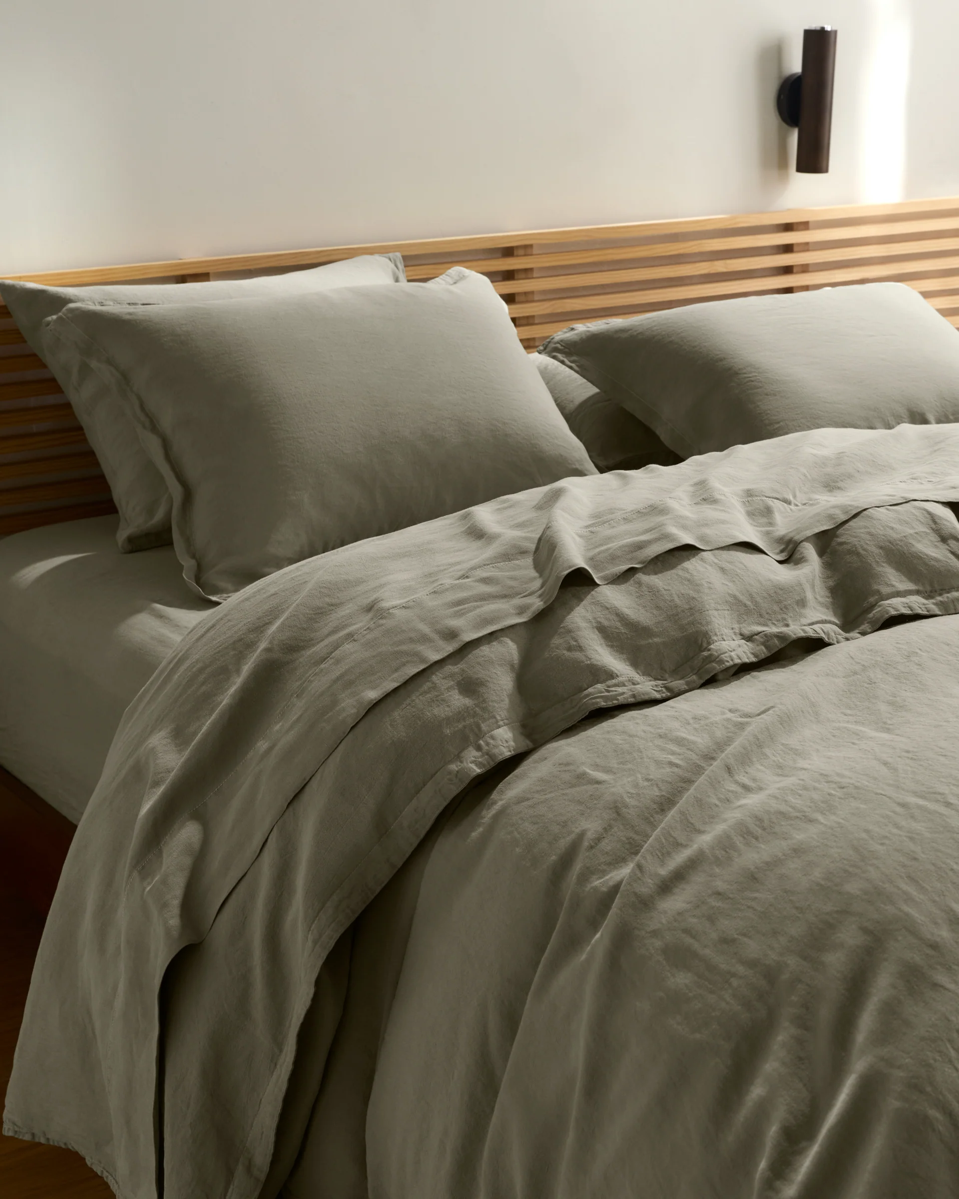 Linen Tencel Fitted Sheet (Moss) - Image 4