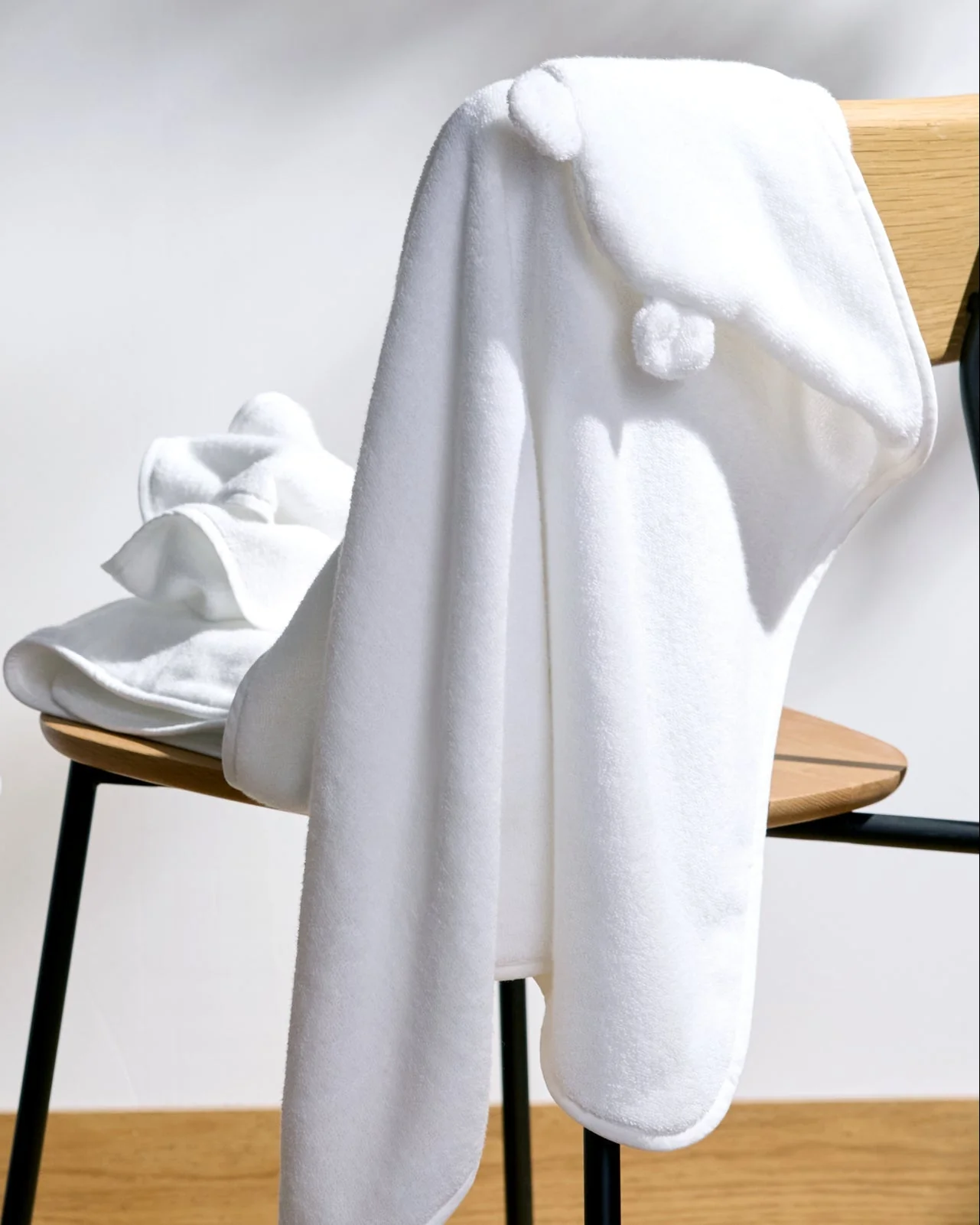 Organic Hooded Toddler Towel with Ears (White) - Image 4