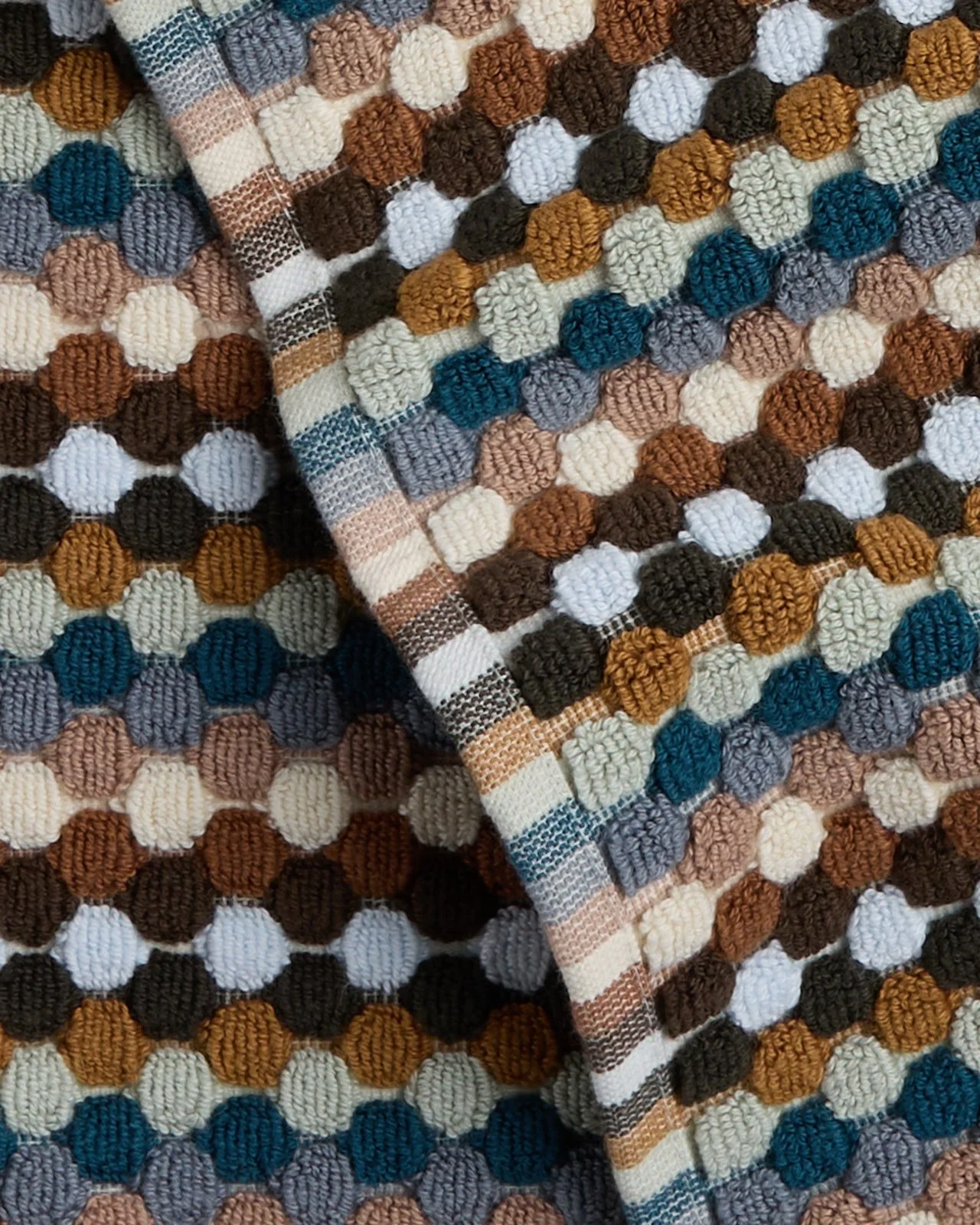 Organic Mosaic Tub Mat (Multi) - Image 3