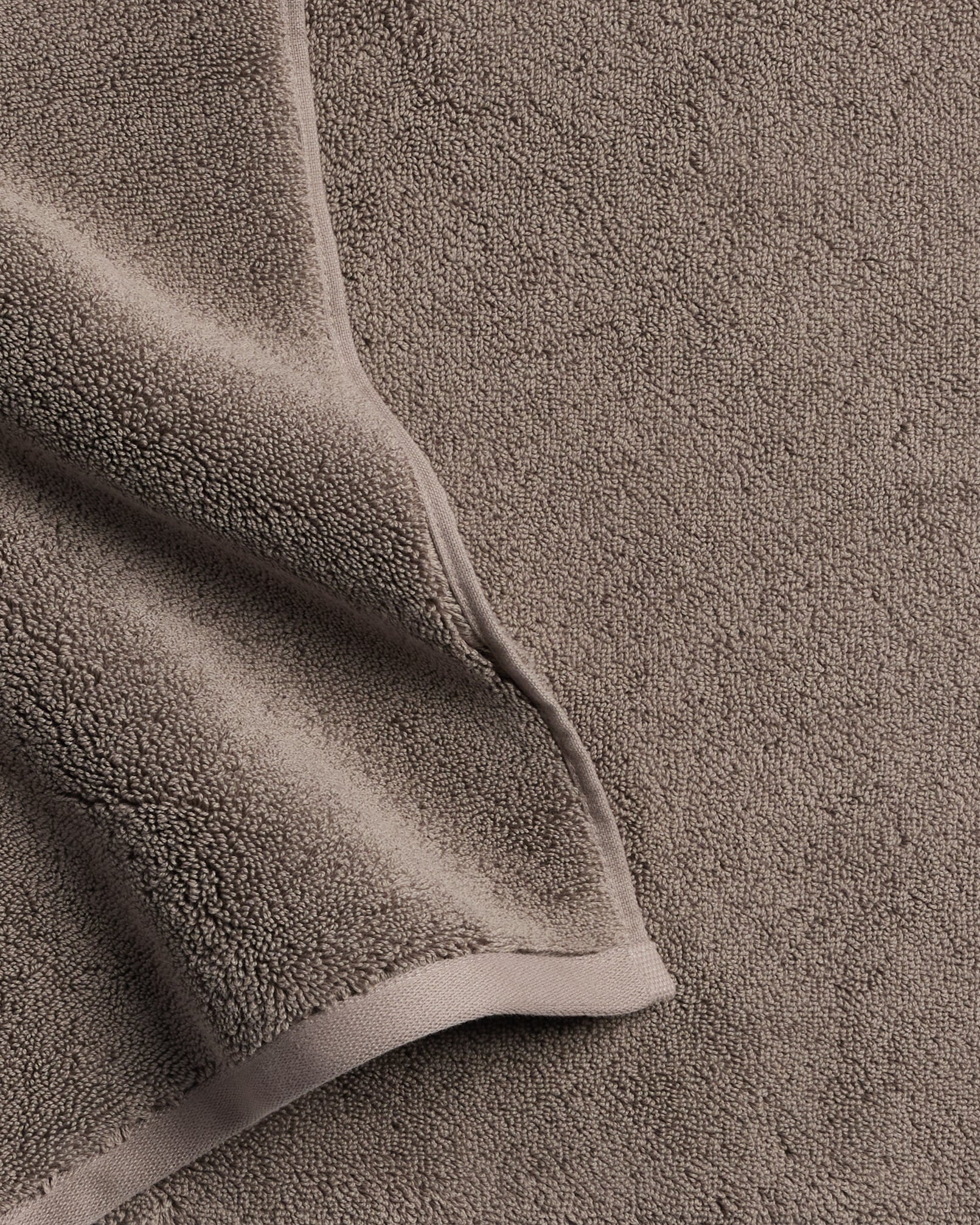 Organic Plush Tub Mat (Warm Grey) - Image 3