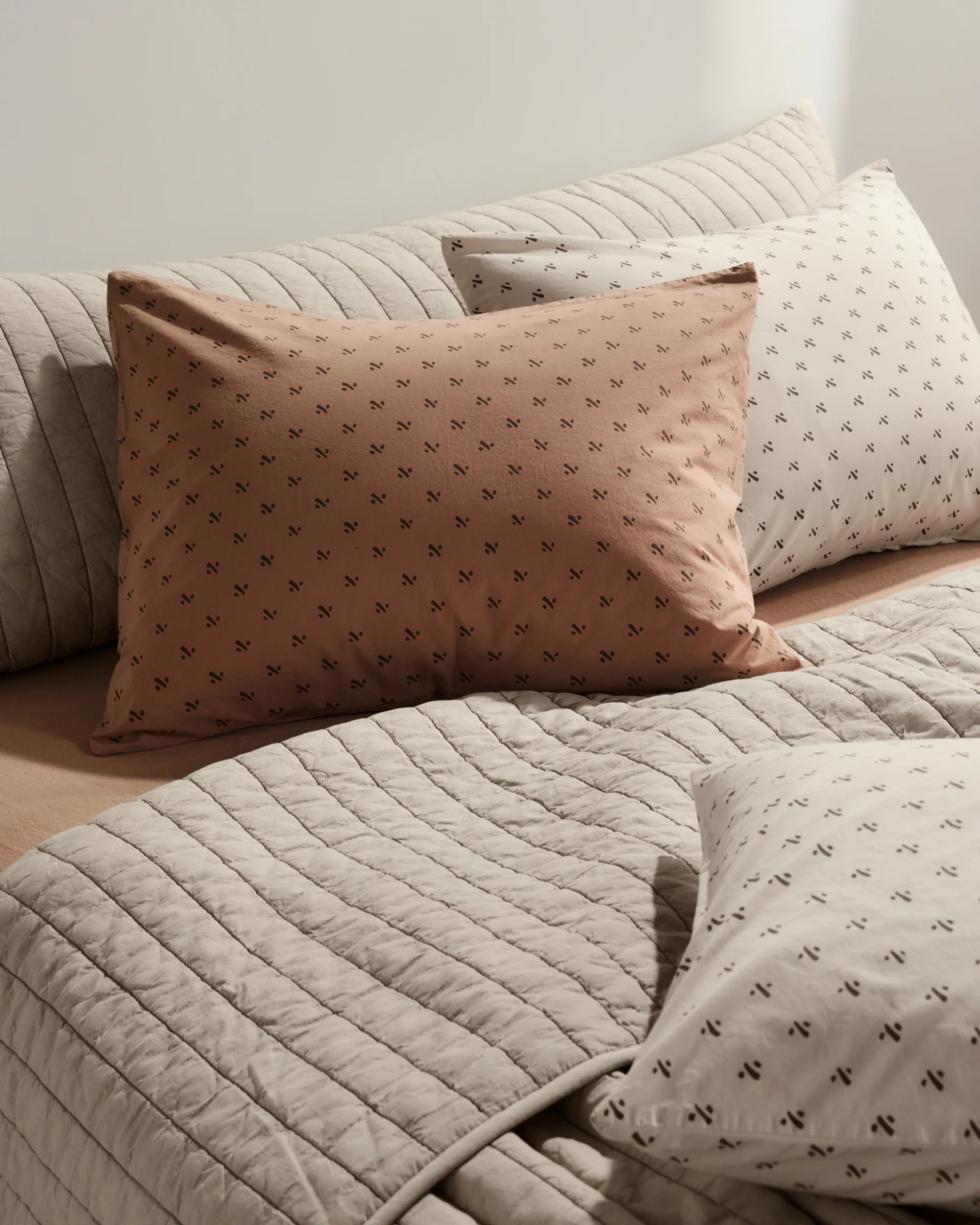Overdyed Vintage Print Pillowcase Set (Adobe) - Image 5