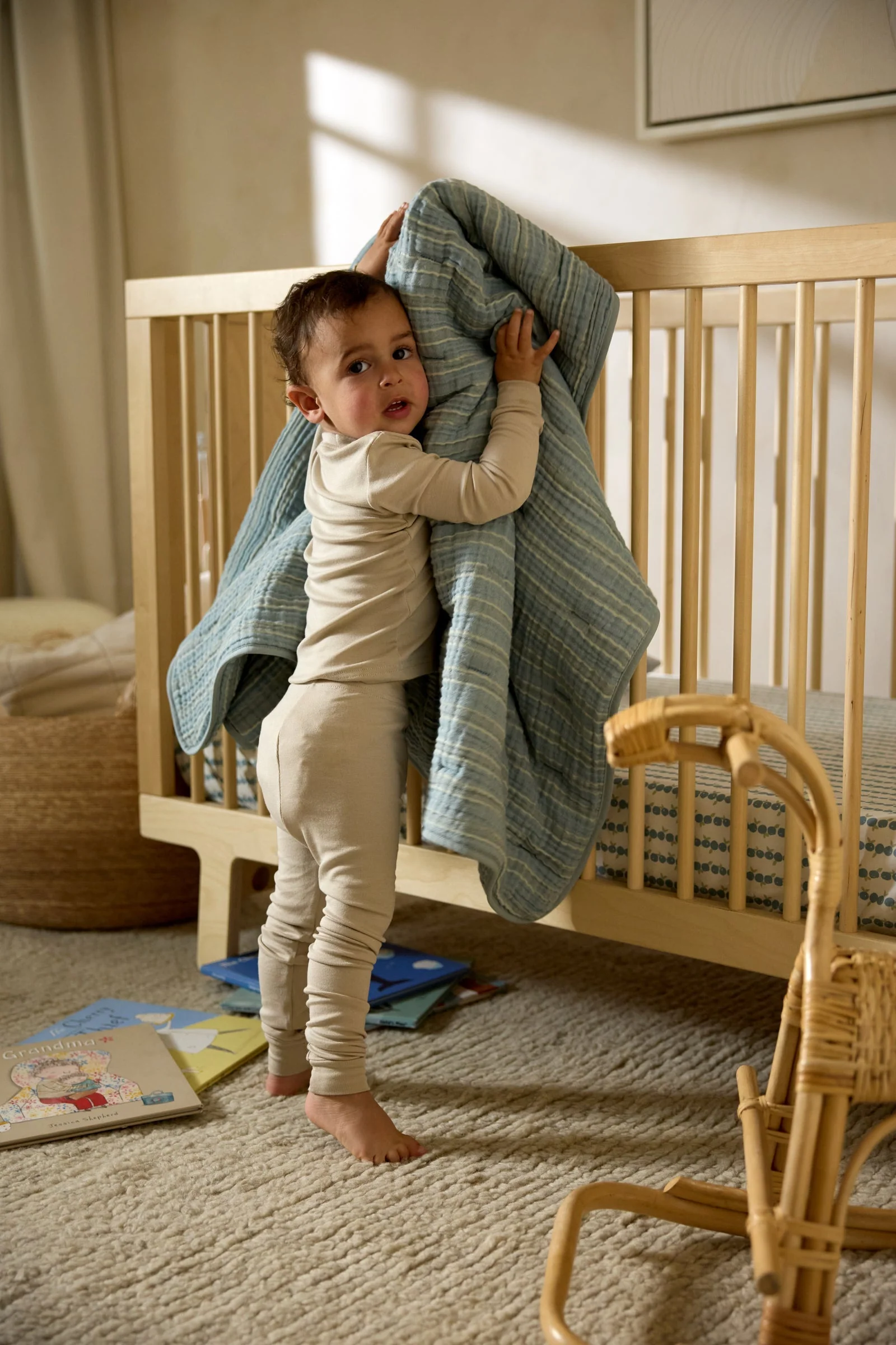 Percale Crib Sheet (Blueberries) - Image 4