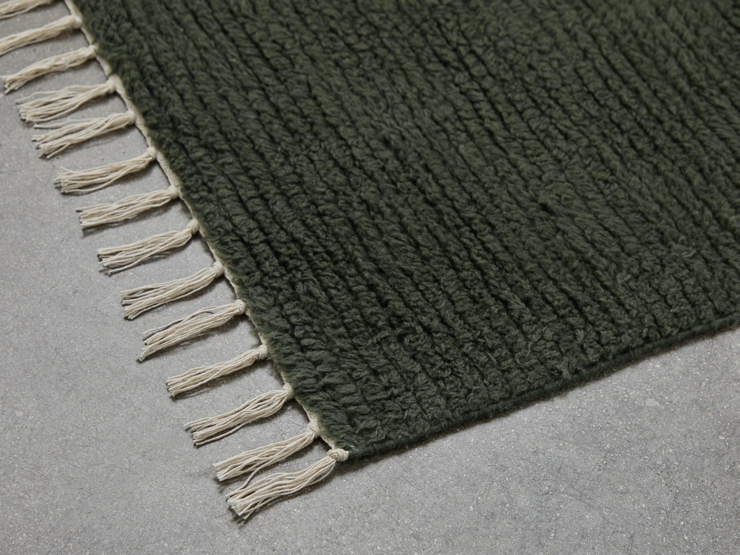 Rib Wool Rug (Evergreen) - Image 2