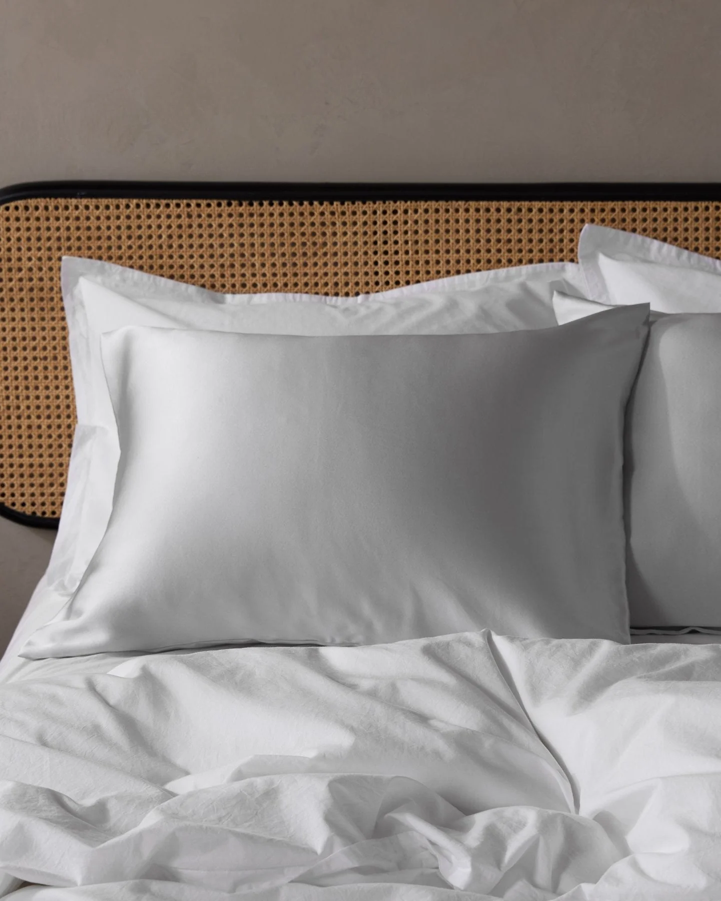 Silk Pillowcase (Light Grey) - Image 2